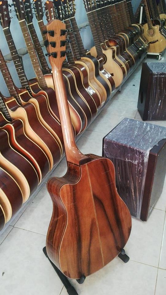 Shop Ä‘Ã n guitar giÃ¡ ráº» táº¡i HÃ³c MÃ´n